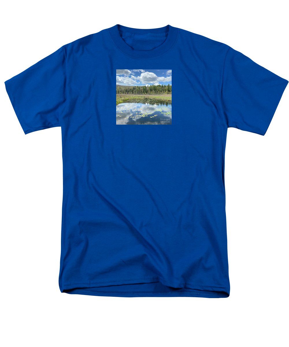 Berkshires Lily Pads Pond River Reflections- Signs of Spring - Men's T-Shirt (Regular Fit)
