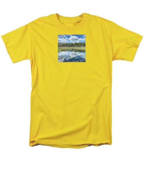 Berkshires Lily Pads Pond River Reflections- Signs of Spring - Men's T-Shirt  (Regular Fit)