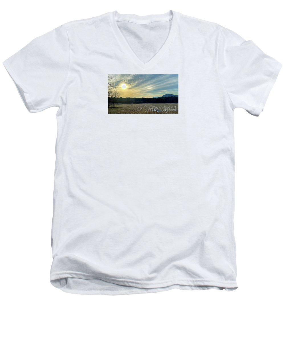 Berkshires - Morning at Gould Meadows - Field Sunrise - Men's V-Neck T-Shirt