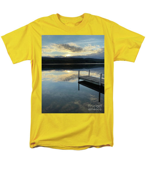 Berkshires - Last Boat 2 - Lake Sunset Summer Stockbridge - Men's T-Shirt  (Regular Fit)